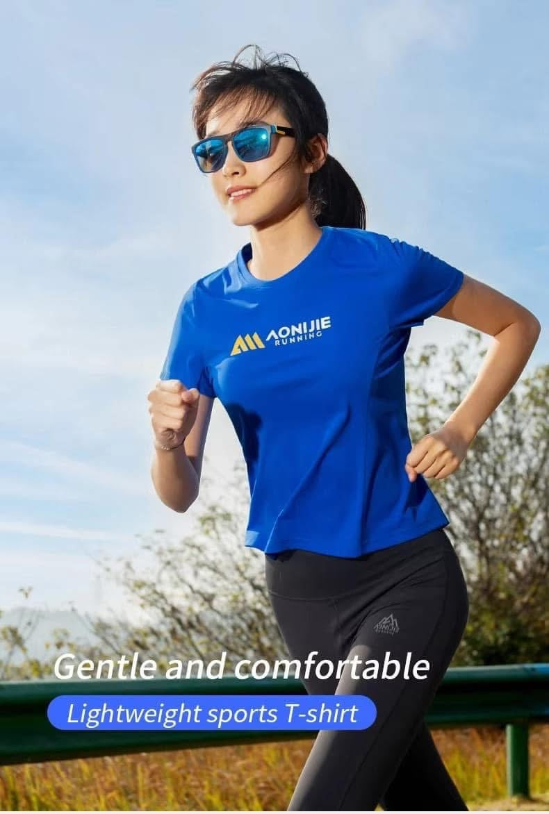Women's Breathable Sports Shirt - Quick Dry